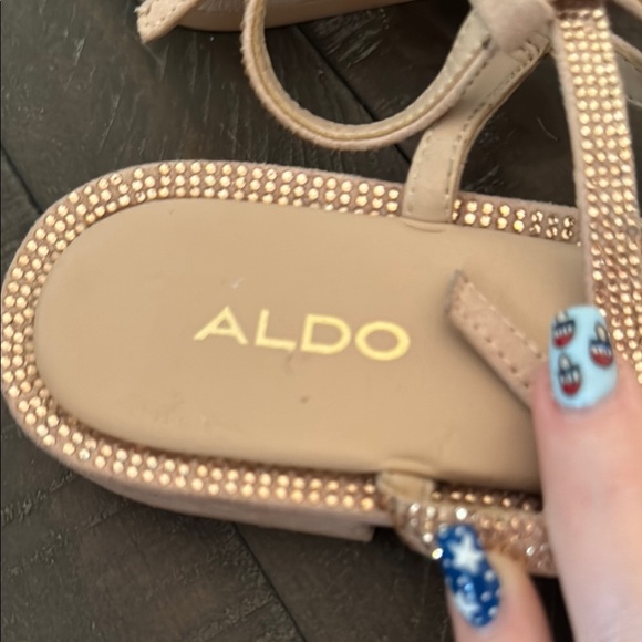 Aldo Rose Gold & Cream Sandals T-Bar Style - Picture 2 of 8